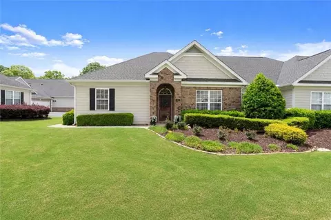 3028 Oakside Cir, Alpharetta, GA 30004