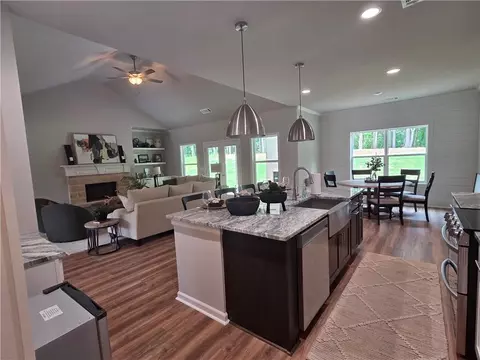 Kitchen - 330 Meadows Dr, Bethlehem, GA 30620 photo 3 of 3