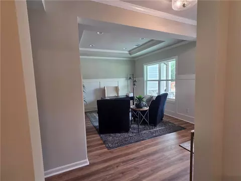Entry Way - 330 Meadows Dr, Bethlehem, GA 30620 photo 7 of 7