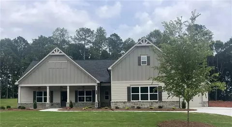 Exterior - 330 Meadows Dr, Bethlehem, GA 30620 photo 2 of 3