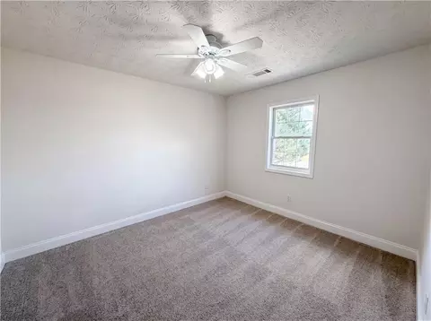 Bedroom - 1003 Brynn Dr, Winder, GA 30680 photo 3 of 3