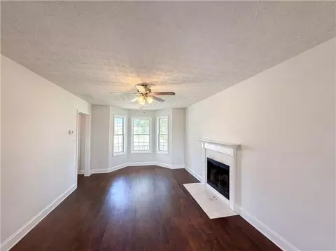 Living - 1003 Brynn Dr, Winder, GA 30680 photo 3 of 3