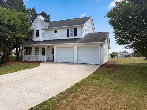 Exterior - 1003 Brynn Dr, Winder, GA 30680 photo 2 of 3