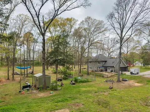 Exterior - 3410 Pilot Rd, Covington, GA 30014 photo 10 of 15