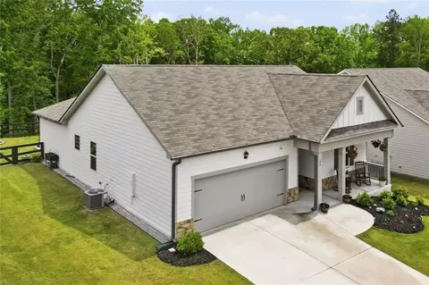 49 Majestic Oak Cir, Dallas, GA 30132