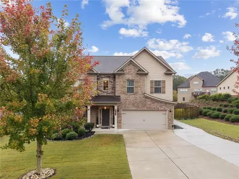88 Water Oak Dr, Acworth, GA 30101
