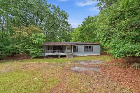 1077 New Hope Rd, Lawrenceville, GA 30045