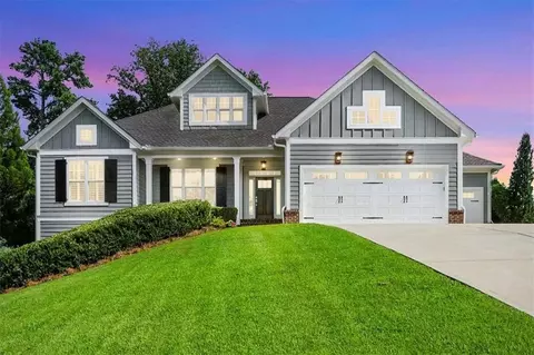 6411 Winter Harbor Dr, Flowery Branch, GA 30542