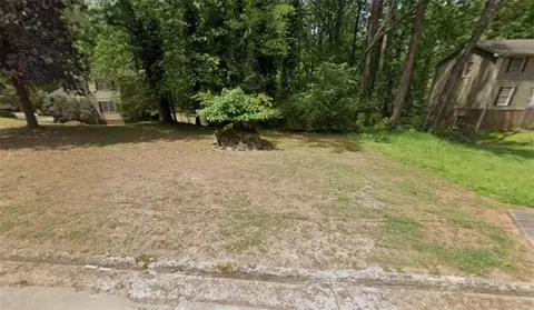 417 Arbor Ridge Dr, Stone Mountain, GA 30087
