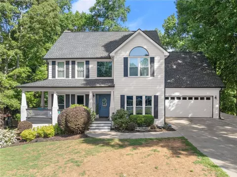 6220 Germantown Dr, Flowery Branch, GA 30542
