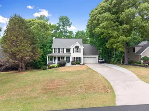 6220 Germantown Dr, Flowery Branch, GA 30542