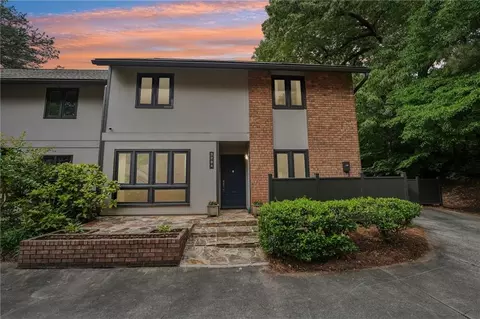 3294 Clairmont North NE, Atlanta, GA 30329