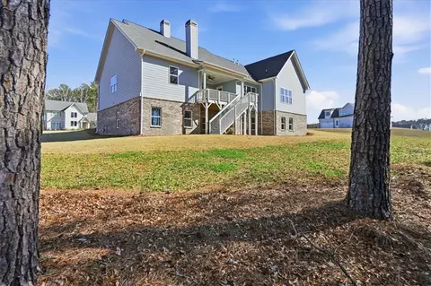 Exterior - 216 Ewing Way, Dacula, GA 30019 photo 4 of 11