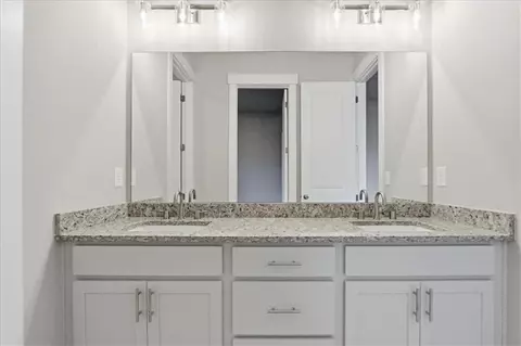 Bath - 216 Ewing Way, Dacula, GA 30019 photo 4 of 14