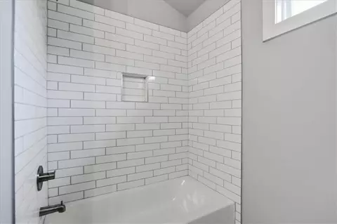 Bath - 216 Ewing Way, Dacula, GA 30019 photo 14 of 14