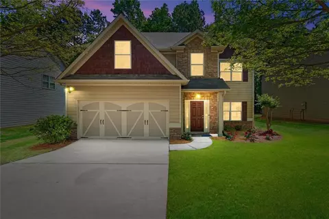 103 Cliffhaven Cir, Newnan, GA 30263