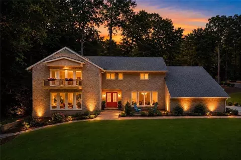 165 River Park Dr, Atlanta, GA 30328