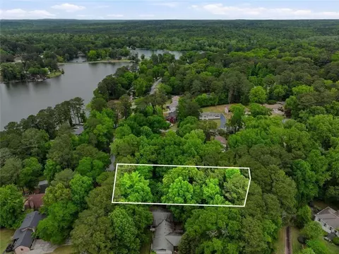 2569 Lake Capri Dr, Conyers, GA 30012