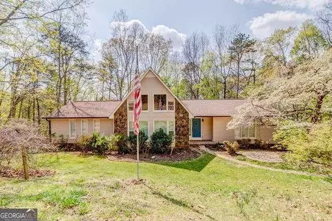 35 The Trl, Lindale, GA 30147