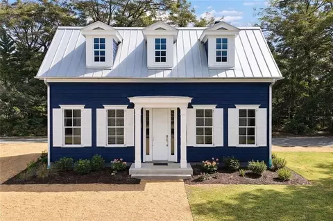 126 Morgan St, Senoia, GA 30276