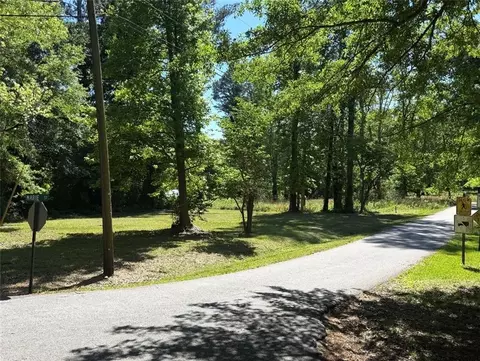 36 Marie St, Temple, GA 30179