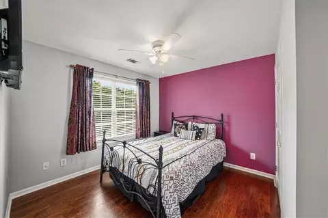 Bedroom - 4030 Suwanee Bend Dr, Suwanee, GA 30024 photo 2 of 5