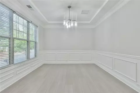 Living - 28 Privet Cir, Suwanee, GA 30024 photo 1 of 5