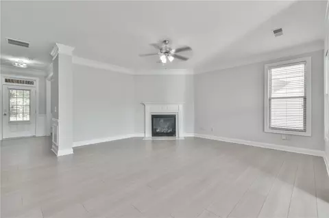 Living - 28 Privet Cir, Suwanee, GA 30024 photo 2 of 5