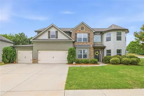 5821 Park Pt, Flowery Branch, GA 30542
