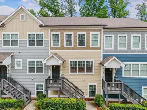 3835 Oxford Cir, Atlanta, GA 30340