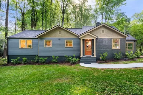 1186 Thomas Rd, Decatur, GA 30030