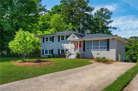 2276 Miriam Ln, Decatur, GA 30032