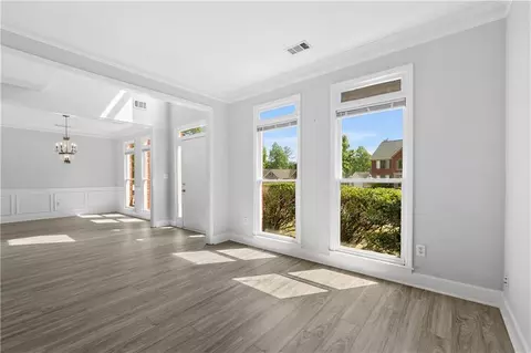 Living - 3255 Oak Hampton Way, Duluth, GA 30096 photo 1 of 7
