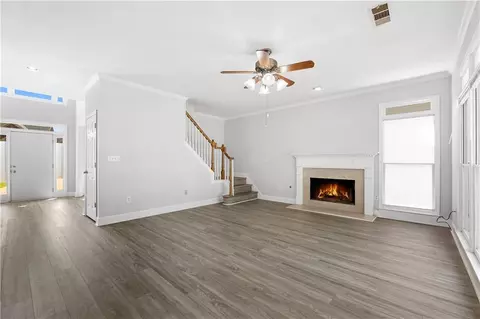 Living - 3255 Oak Hampton Way, Duluth, GA 30096 photo 4 of 7
