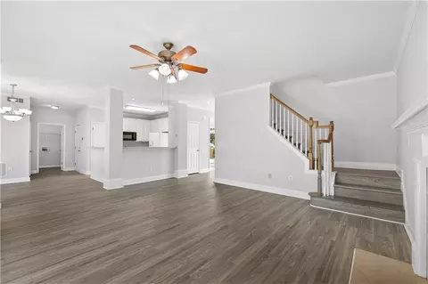 Living - 3255 Oak Hampton Way, Duluth, GA 30096 photo 7 of 7
