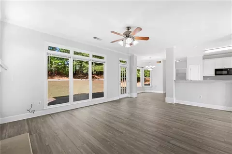 Living - 3255 Oak Hampton Way, Duluth, GA 30096 photo 6 of 7