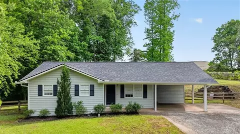 745 Pioneer Rd, Jasper, GA 30143