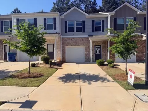 3353 Sable Elm Ct, Atlanta, GA 30349