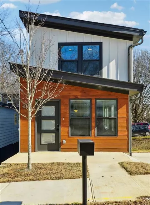 1058 W Avenue Ave SW, Atlanta, GA 30315