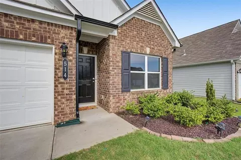 514 Denton Dr, Adairsville, GA 30103