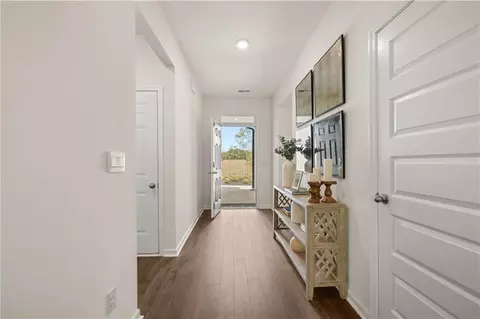 Entry Way - 1190 Amerson St, Buckhead, GA 30625 photo 2 of 10