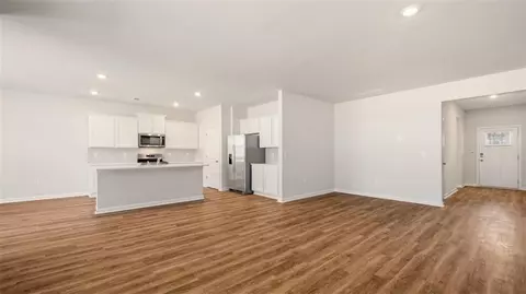 Living - 1190 Amerson St, Buckhead, GA 30625 photo 5 of 8
