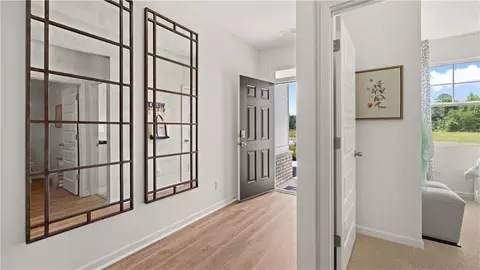 Entry Way - 515 Alder Lane Ct, Griffin, GA 30223 photo 2 of 5