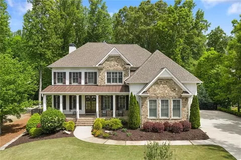 4535 Hawthorne Ct, Alpharetta, GA 30004