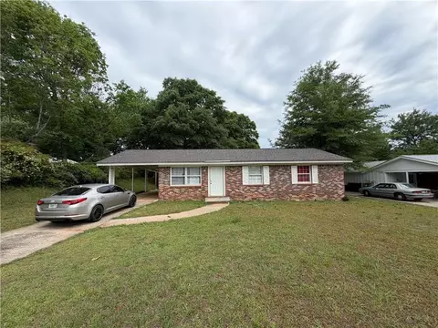 6017 Lanier Blvd, Norcross, GA 30071