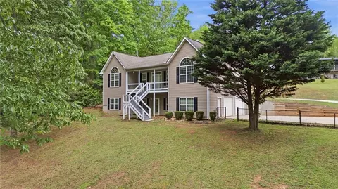 7161 Freeman Rd, Cumming, GA 30028