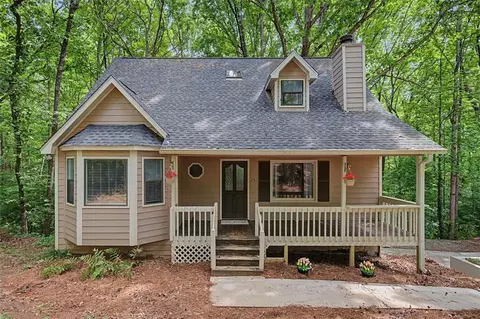 251 Paces Lakes Dr, Dallas, GA 30157