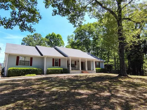2011 Gleaton Rd NE, Conyers, GA 30013