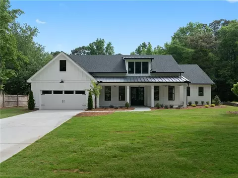 1728 Pucketts Dr, Lilburn, GA 30047