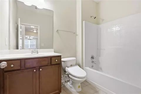 Bath - 1515 Riva Rdg, Suwanee, GA 30024 photo 1 of 1